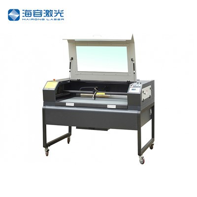 Jednogłowicowa maszyna do grawerowania laserowego HR-1610C